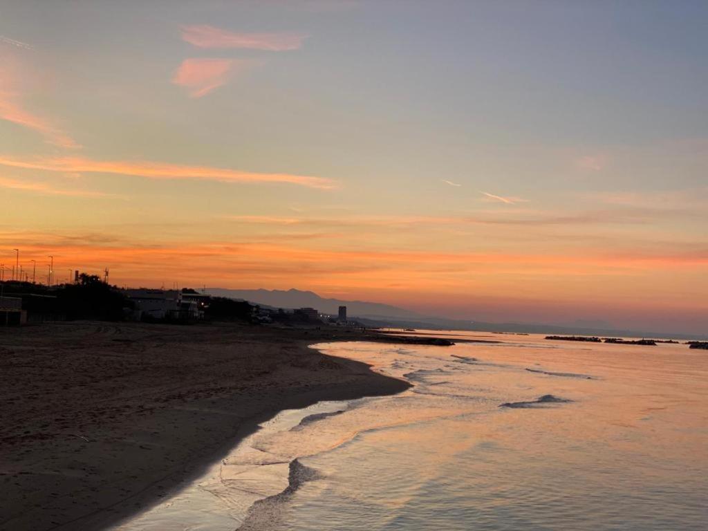 Lumia Hotel Termoli Esterno foto