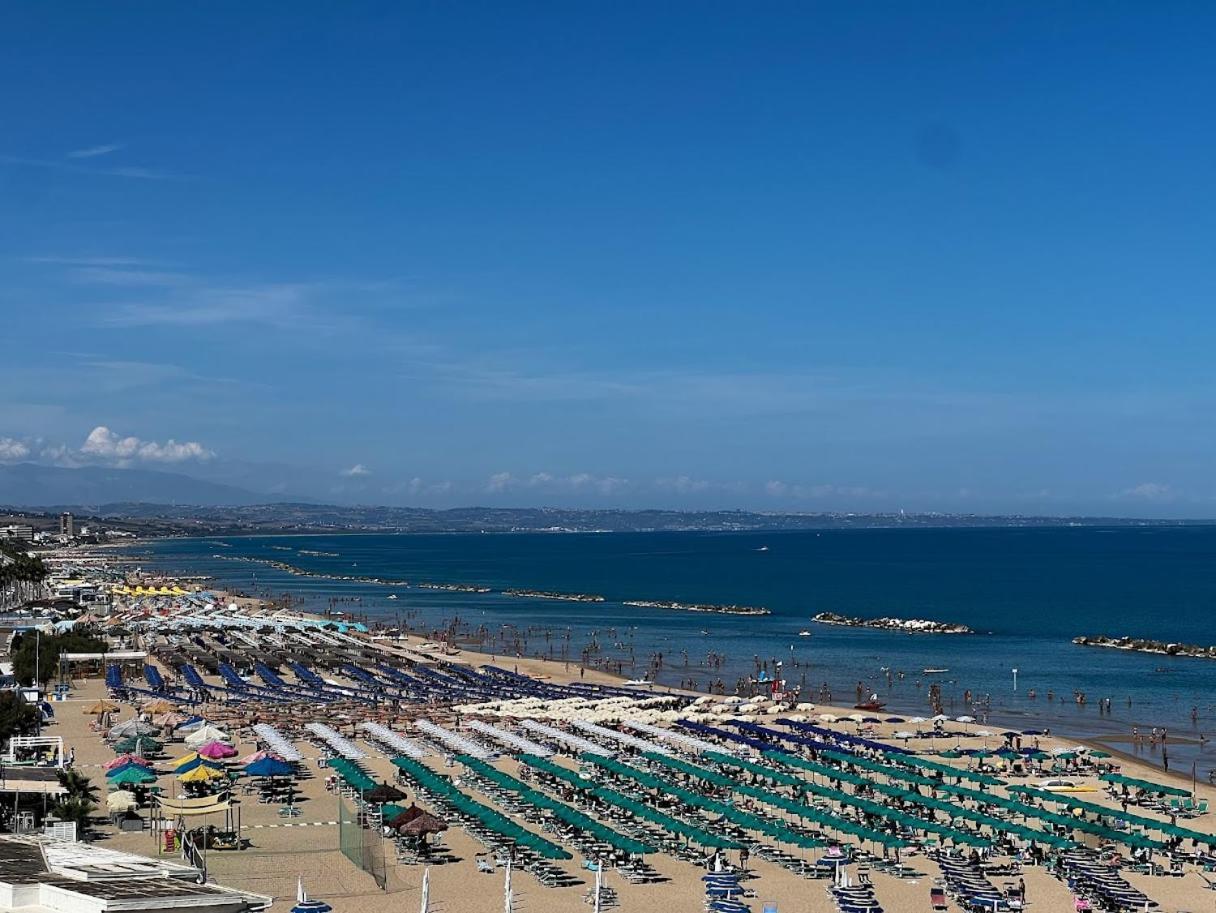 Lumia Hotel Termoli Esterno foto