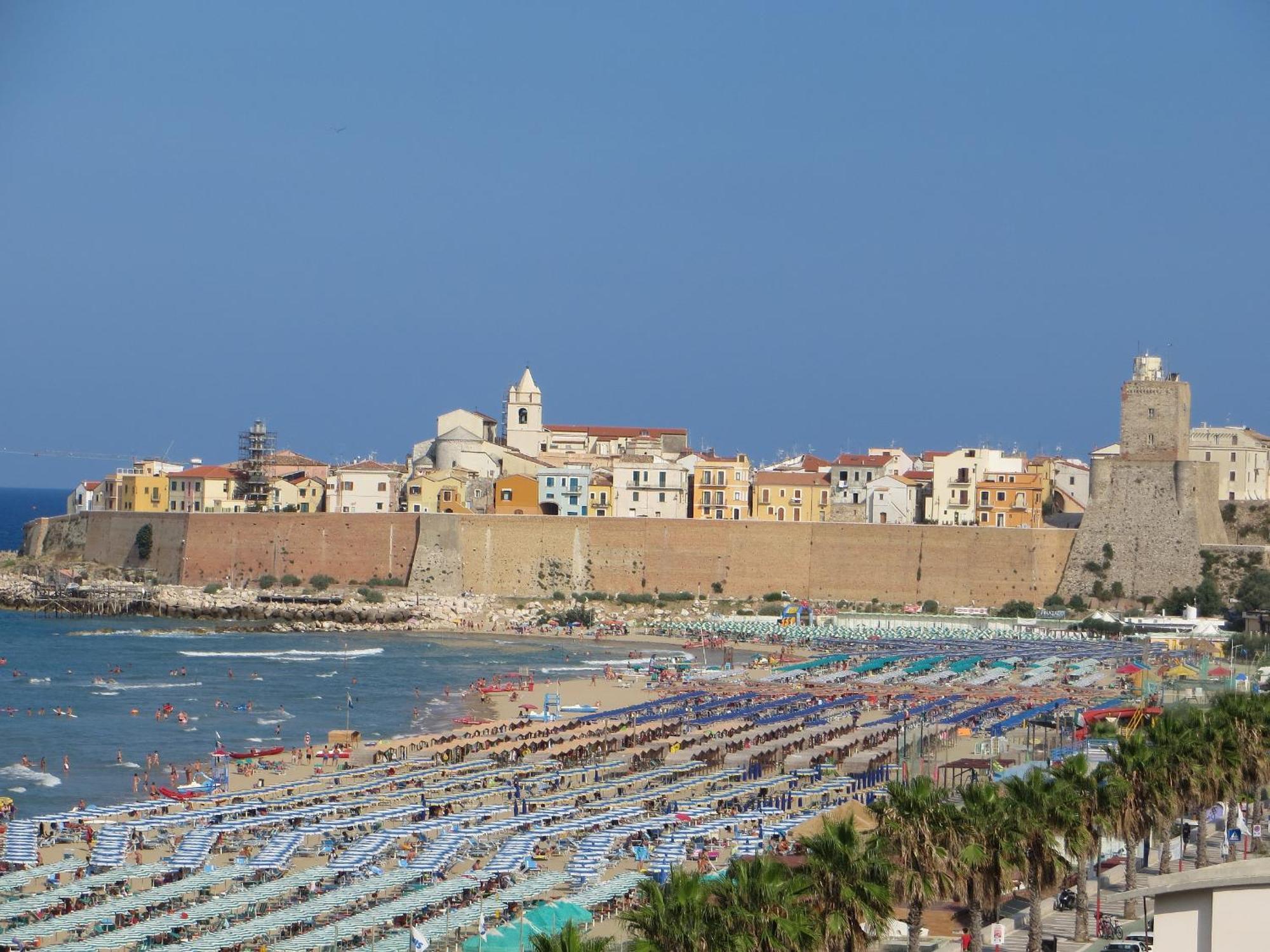 Lumia Hotel Termoli Esterno foto